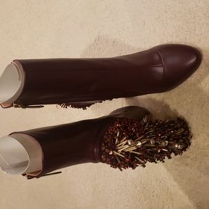 Rochas size 40 color burgundy Leather with stones 100% Authentic